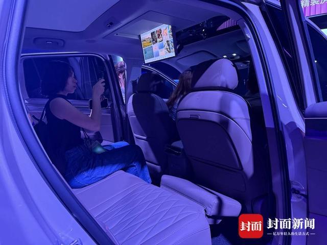 华为之后，字节也在深入汽车圈：荣威抢先落地豆包座舱助手