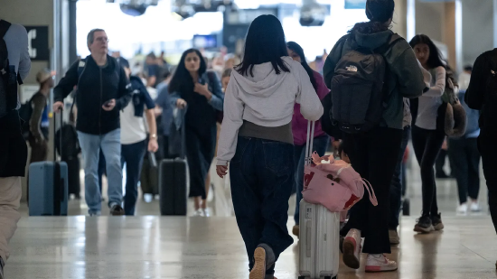 机票价格或将继续走高，但航空公司利润却难同步上涨